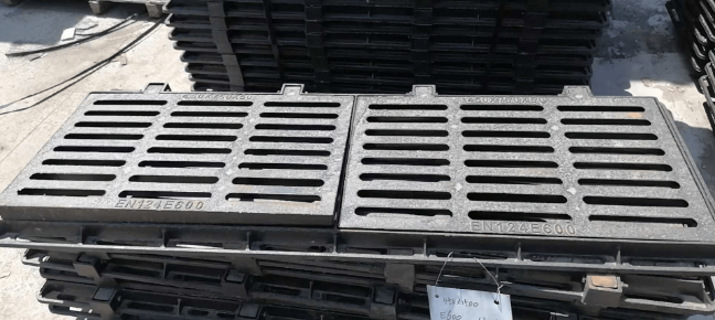 天涯镇球墨铸铁连体双篦展示